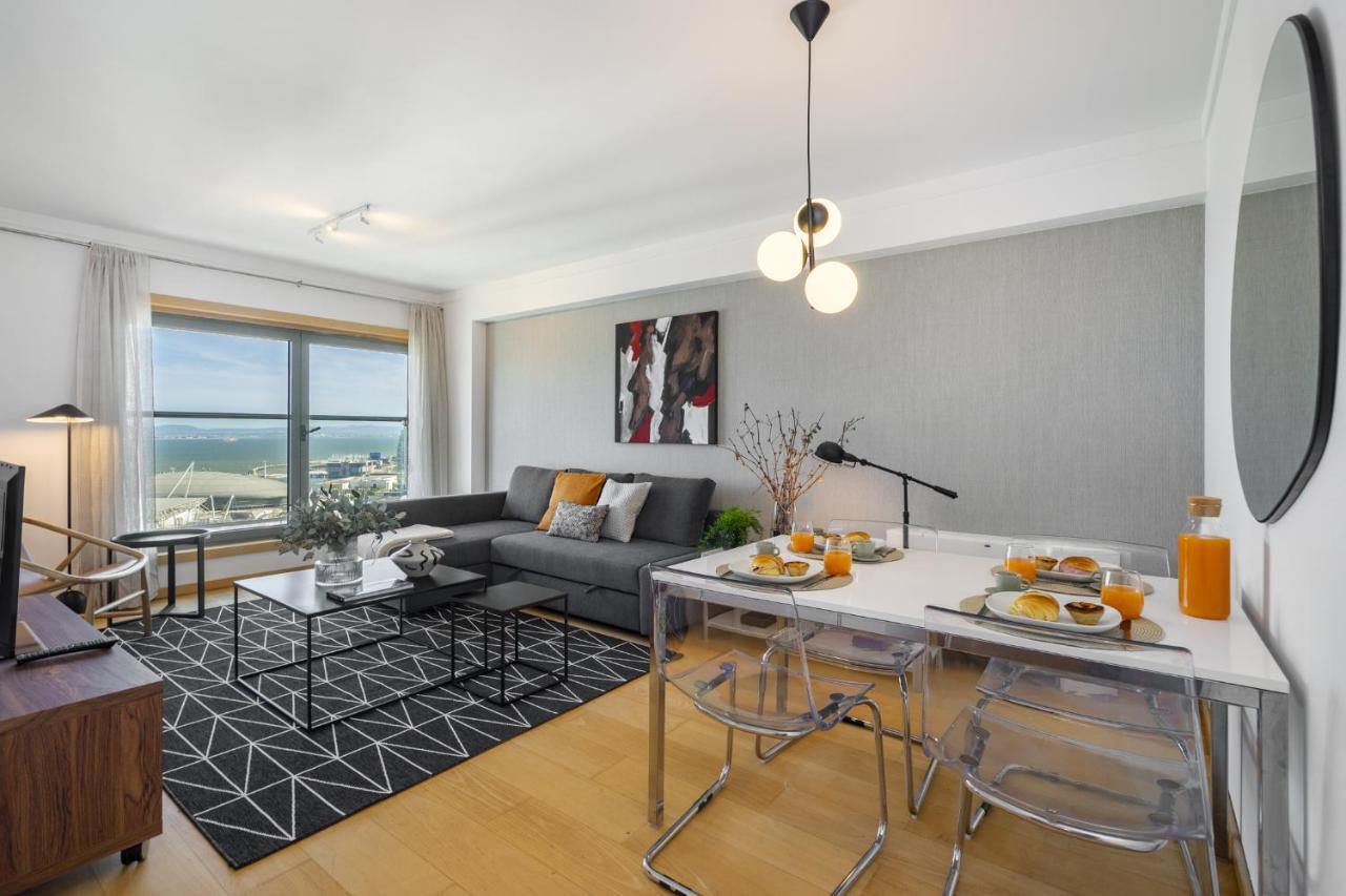 Whome Panoramic View With Elevator, Ac, Garage Perfect For Families & Business Travellers Lisboa المظهر الخارجي الصورة
