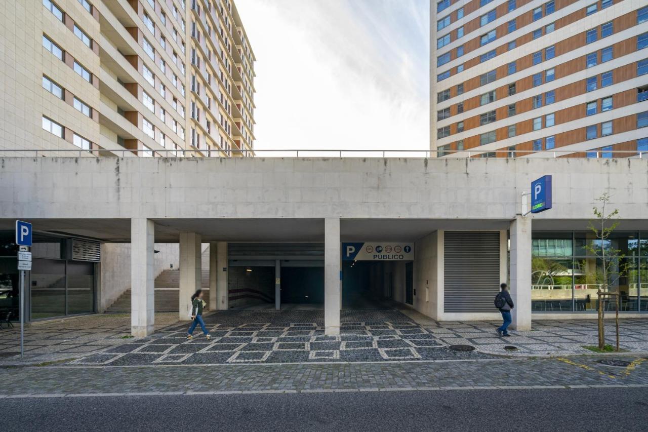 Whome Panoramic View With Elevator, Ac, Garage Perfect For Families & Business Travellers Lisboa المظهر الخارجي الصورة
